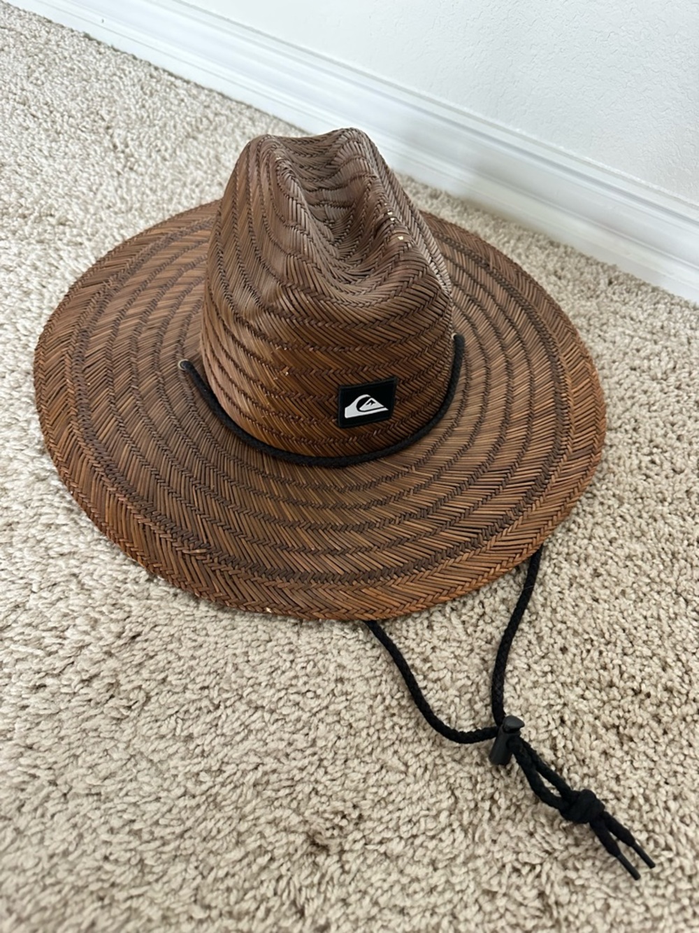 Quiksilver Brown Woven Straw Outback Hat with Black Chin Cord